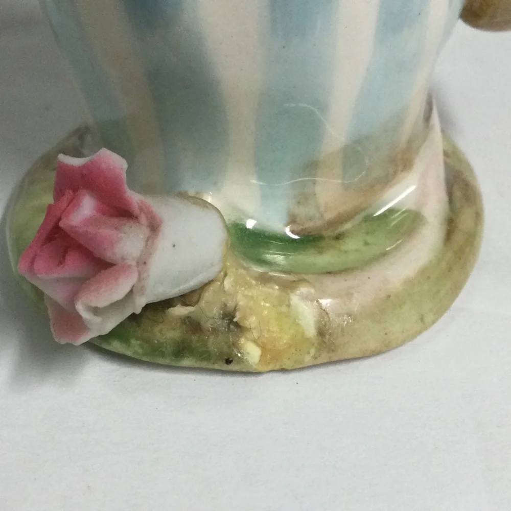 Beatrix Potter Mrs Tittlemouse Brown Ceramic Mouse Figurine Vintage